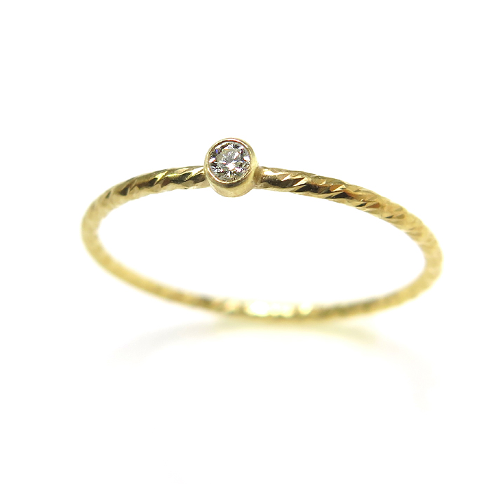 人工ダイヤモンド類似石・合成モアッサナイト リング指輪テクスチャー 2mm 【AAA】 D～Fカラー 「14kgf ゴールドフィルド」